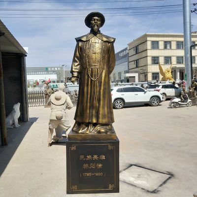 景区广场摆放玻璃钢仿铜销烟民族英雄林则徐博鱼网页版
