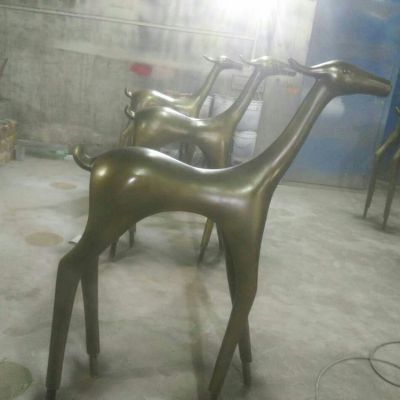 公园不锈钢仿铜抛光铜雕鹿博鱼网页版