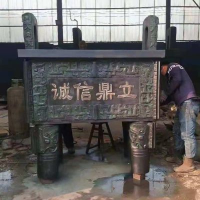 大型仿古铜雕鼎博鱼网页版