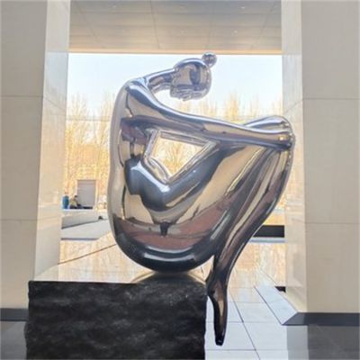 酒店会所售楼部不锈钢镜面抽象人物博鱼网页版