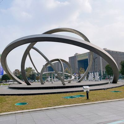 广场大型不锈钢圆形齿轮博鱼网页版摆件