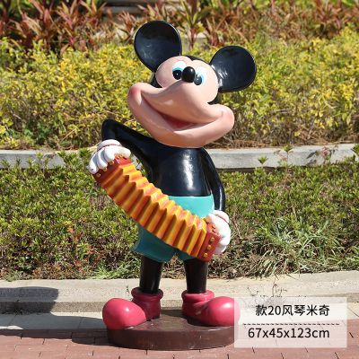 公园一只弹风琴的玻璃钢米老鼠博鱼网页版
