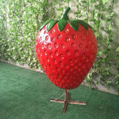 大型玻璃钢仿真水果草莓博鱼网页版