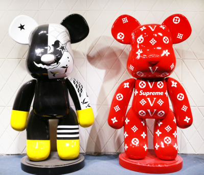 玻璃钢彩绘暴力熊ip博鱼网页版