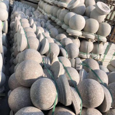 广场摆放天然时擦花岗岩雕刻阻车石球
