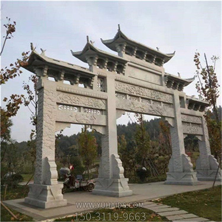 大理石石雕户外景观三门四柱石牌坊博鱼网页版