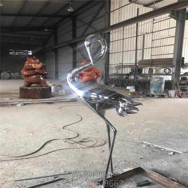 公园不锈钢镜面抽象动物丹顶鹤博鱼网页版