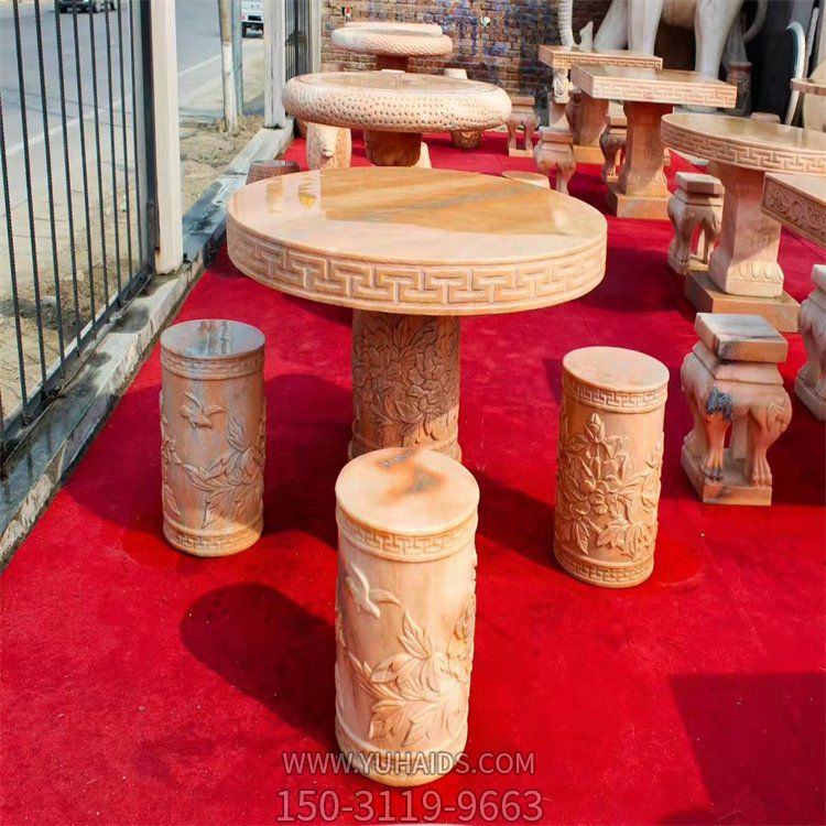 公园庭院家用晚霞红石雕园林石桌石凳博鱼网页版