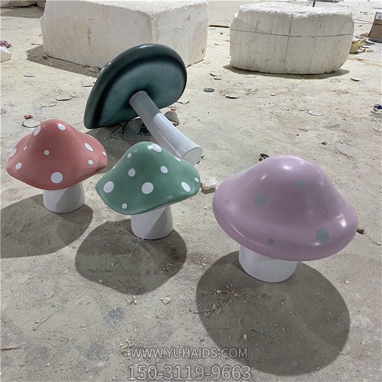 户外园林玻璃钢卡通蘑菇摆件博鱼网页版