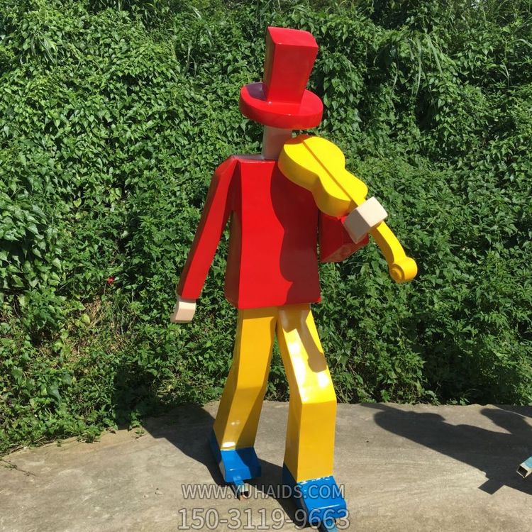 拉小提琴的块面抽象人物博鱼网页版