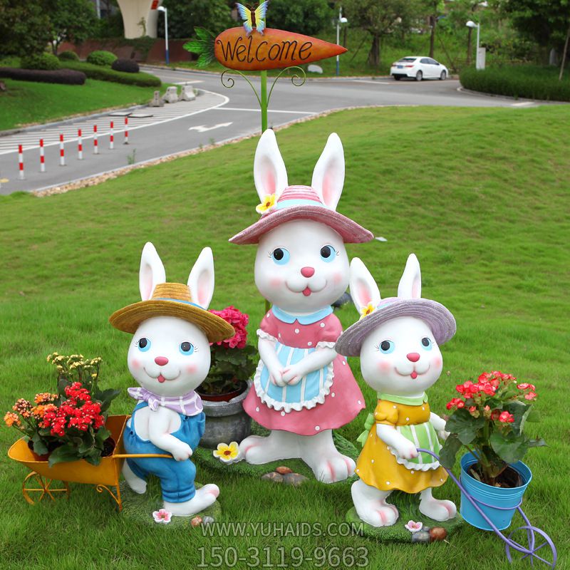 公园草坪种花的玻璃钢兔子博鱼网页版