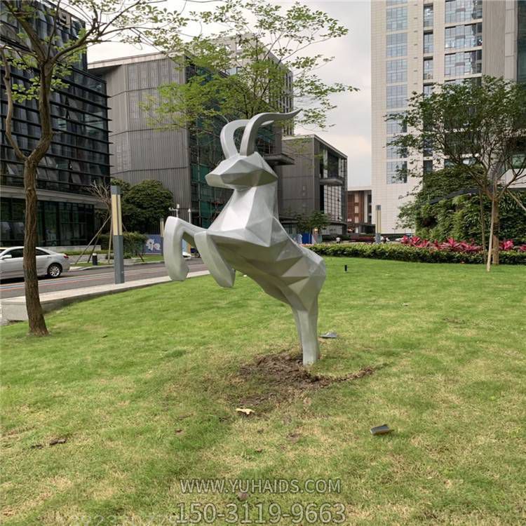 户外花园不锈钢几何花园景观鹿博鱼网页版