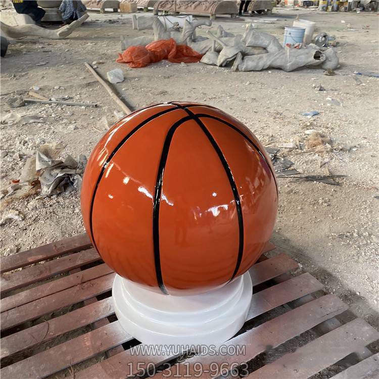 体育馆运动玻璃钢仿真器材足球博鱼网页版