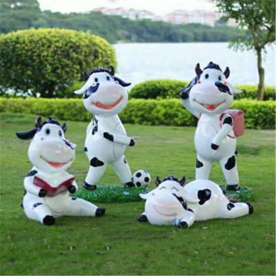 玻璃钢卡通小奶牛博鱼网页版