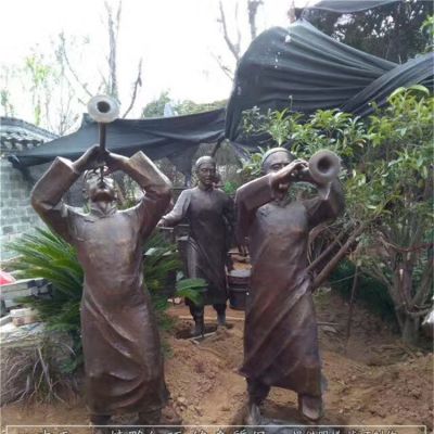 步行街广场铸铜民俗人物博鱼网页版