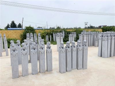 公园摆放大理石狮子多款造型拴马柱