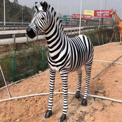 游乐场装饰品 玻璃钢仿真动物景观博鱼网页版