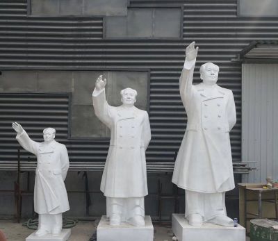 挥手毛主席校园伟人石雕毛泽东博鱼网页版