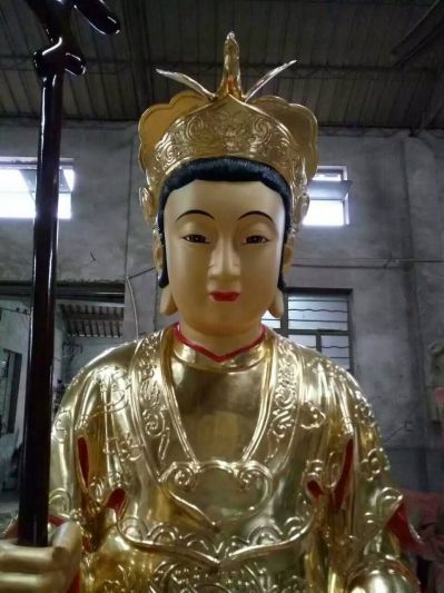 寺庙供奉黄铜镀金王母娘娘博鱼网页版