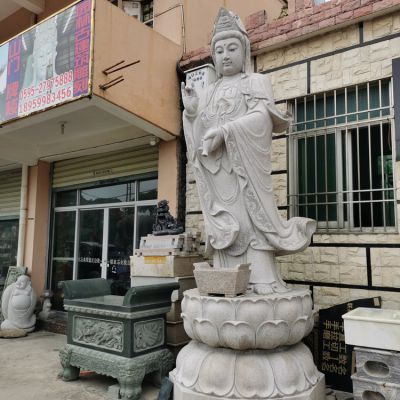 景点广场摆放大理石浮雕观音佛像博鱼网页版