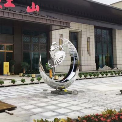 酒店户外装饰不锈钢镜面抽象月亮跳舞女孩人物景观博鱼网页版