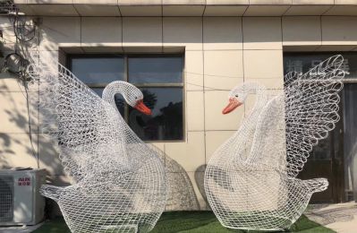 户外公园别墅照明抽象镂空铁艺不锈钢天鹅博鱼网页版