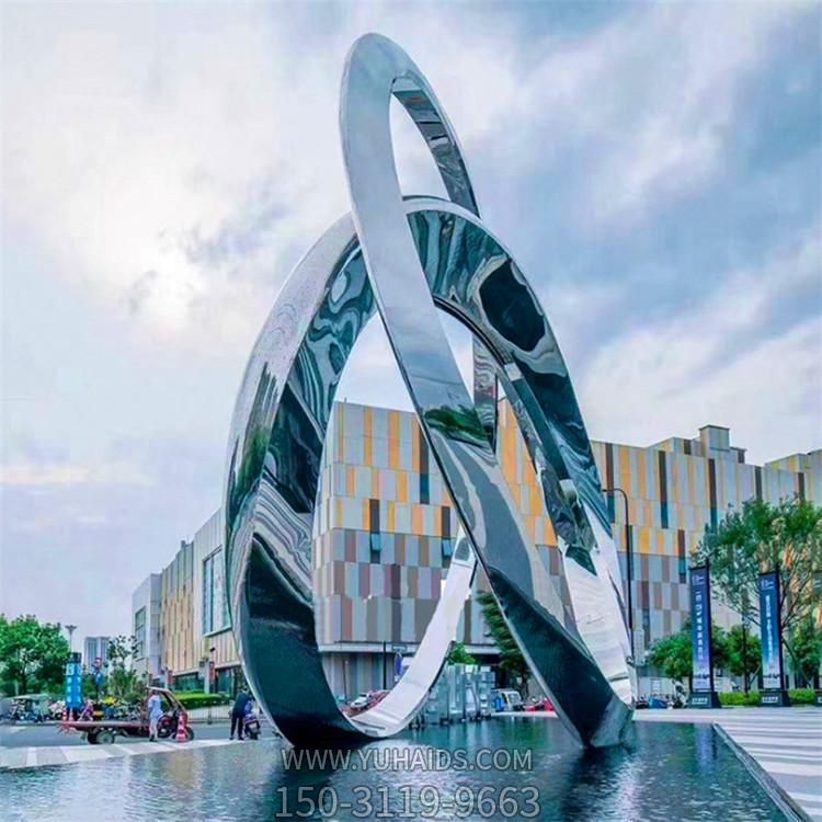 酒店门口大型不锈钢镜面异性造型创意圆环摆件博鱼网页版
