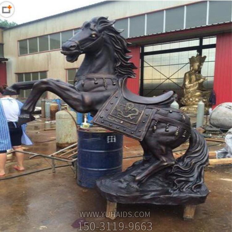 玻璃钢仿铜铸造奔腾战马景区户外装饰摆件博鱼网页版