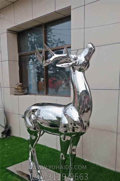 别墅公园不锈钢镜面鹿博鱼网页版