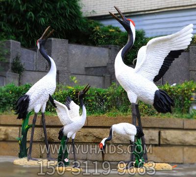 景区街道玻璃钢彩绘园林景观装饰品大型摆件仙鹤博鱼网页版