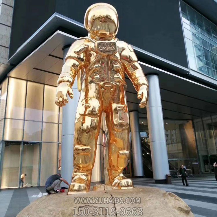 园林广场户外大型镜面抽象太空人博鱼网页版