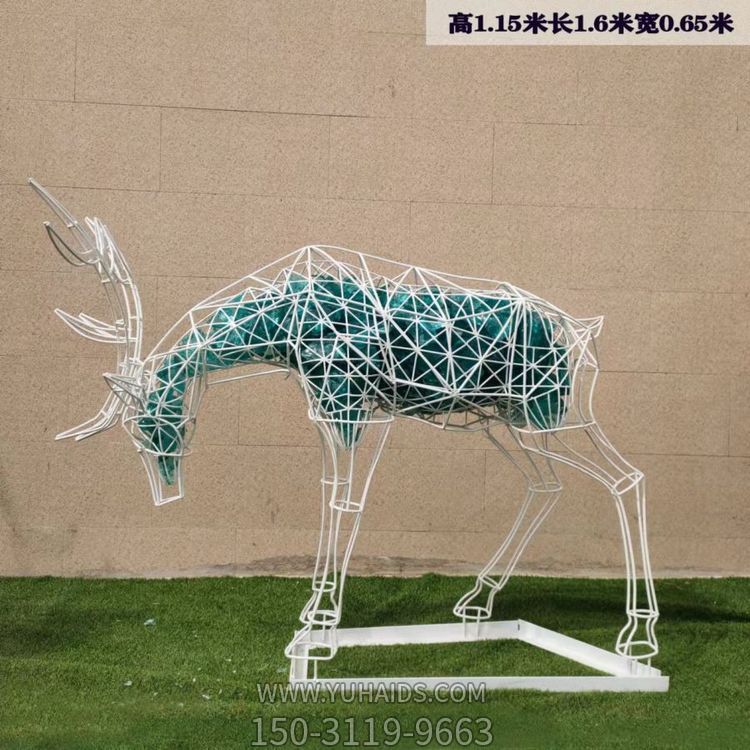 不锈钢镂空鹿博鱼网页版售楼处草坪艺术装置酒店户外发光鹿大型落地摆件