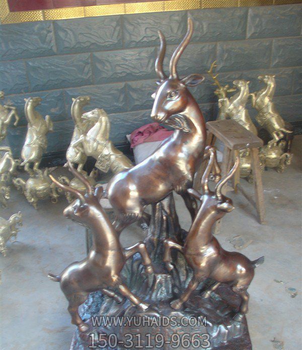 企业创意招财不锈钢仿铜三阳开泰博鱼网页版