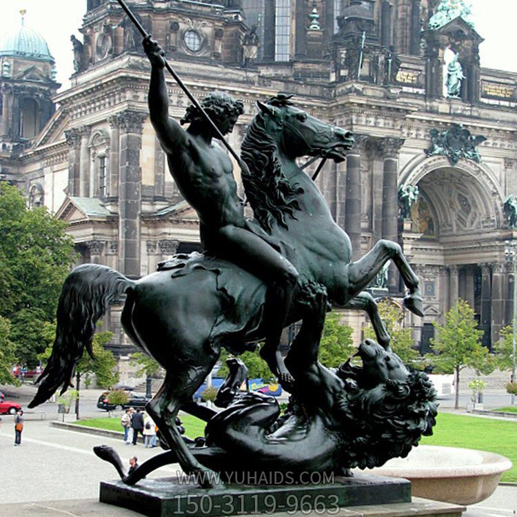 城市广场大型骑马的勇士人物博鱼网页版