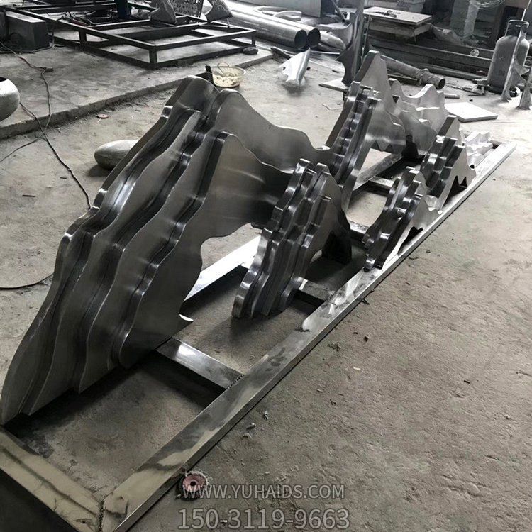 酒店水池摆放创意不锈钢切片假山景观博鱼网页版