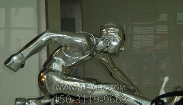 公园镜面不锈钢跨栏运动员主题景观博鱼网页版