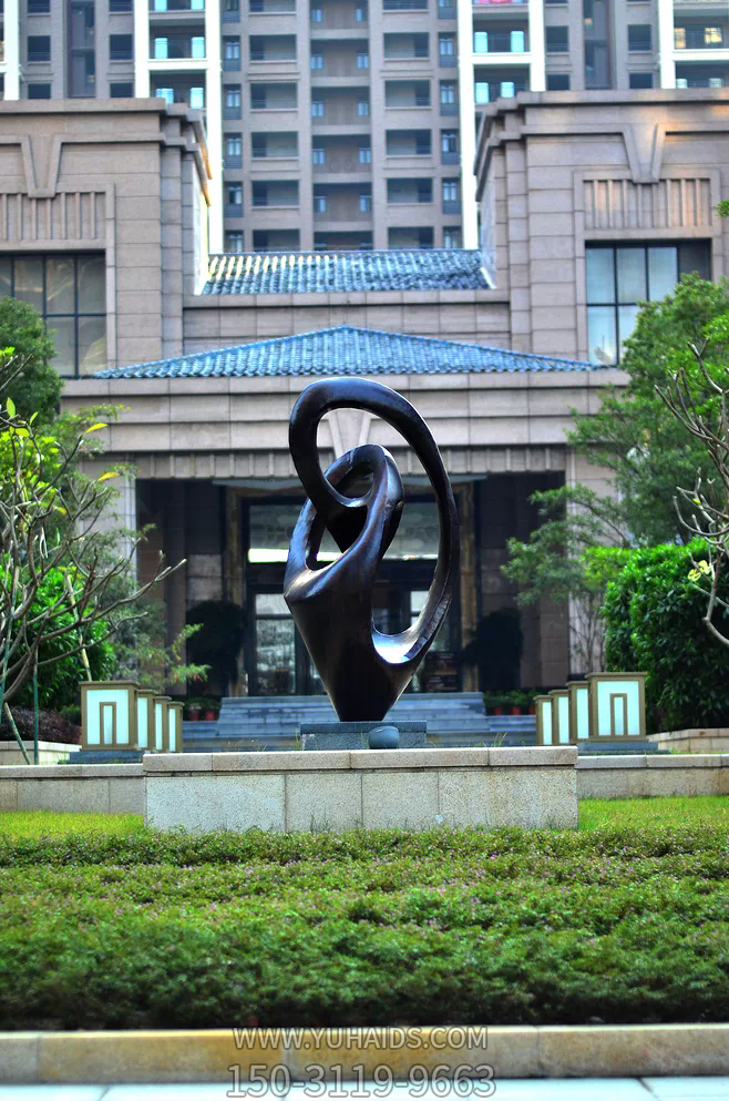 小区不锈钢仿铜个性景观博鱼网页版