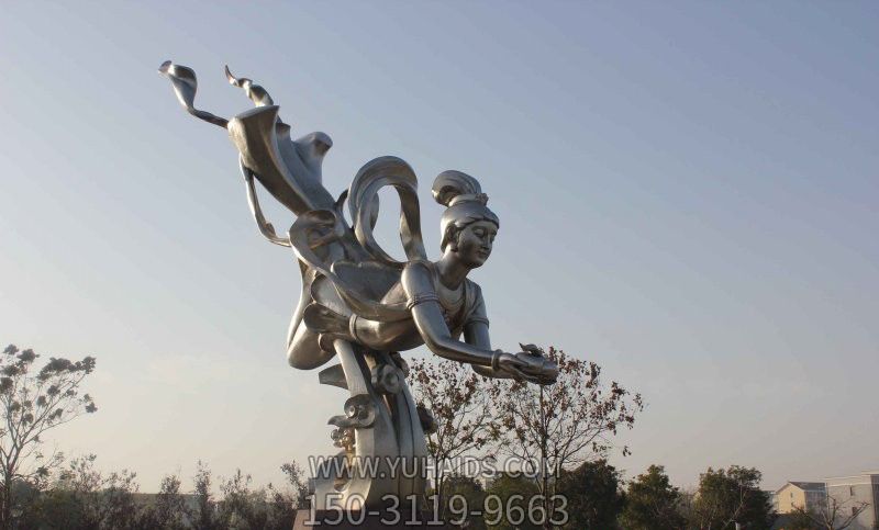 不锈钢广场蟠桃仙女博鱼网页版