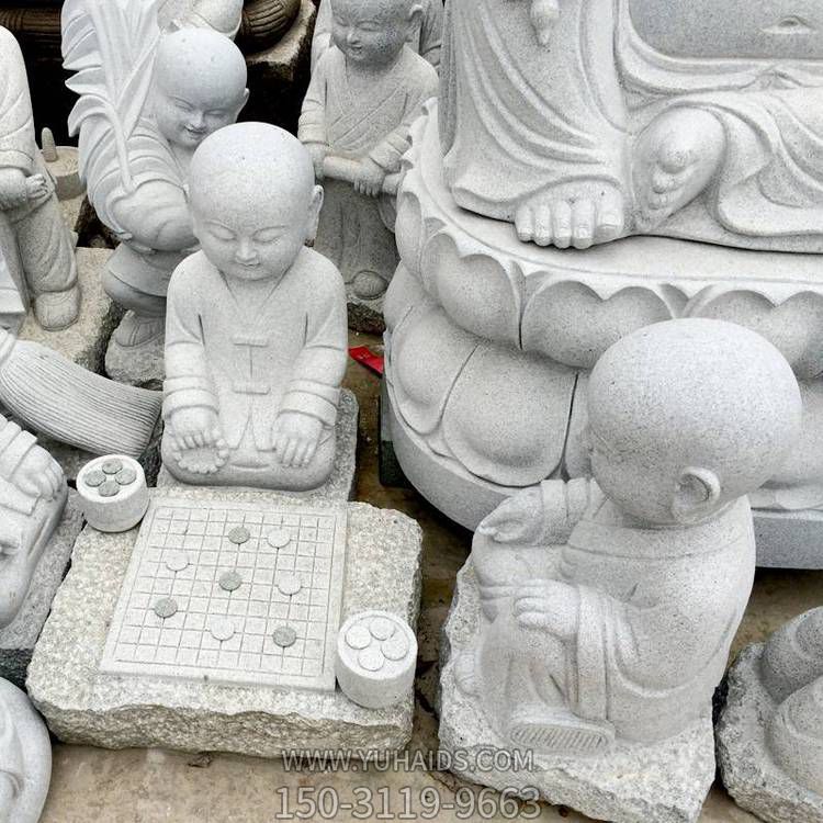 天然砂岩雕刻寺院小沙弥下棋人物景观博鱼网页版