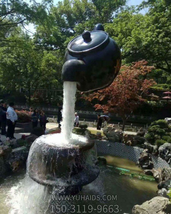 大型园林广场玻璃钢仿真悬空流水茶壶喷泉博鱼网页版