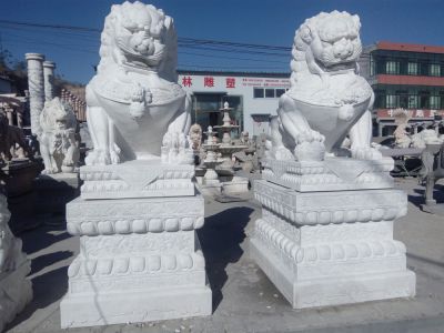 镇宅家用大门口汉白玉石雕狮子博鱼网页版