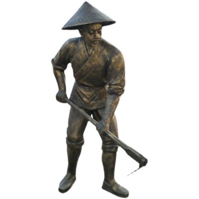 景区摆放农耕文化主题玻璃钢仿铜锄草农民人物博鱼网页版