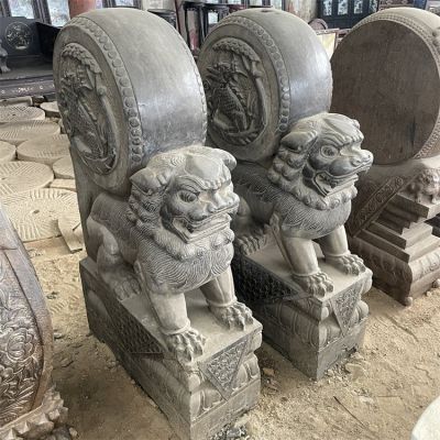 石雕狮子抱鼓石