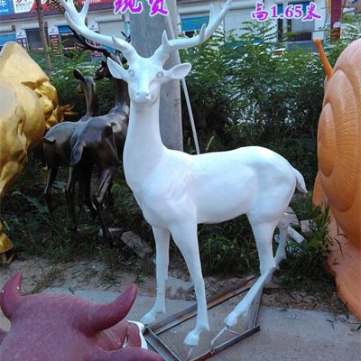 花园装饰摆件不锈钢 梅花鹿长颈鹿仿真小鹿玻璃钢动物鹿博鱼网页版