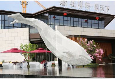 酒店售楼部不锈钢几何户外水景创意鲸鱼博鱼网页版
