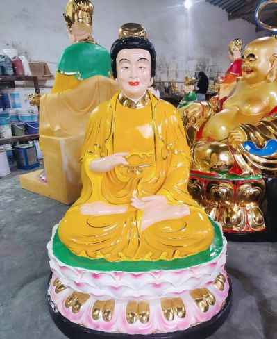 寺庙景区玻璃钢树脂彩绘蚕神娘娘博鱼网页版