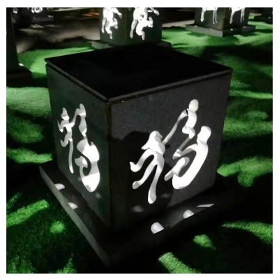 别墅园林草坪装饰创意镂空人物多款式落地太阳能石灯笼