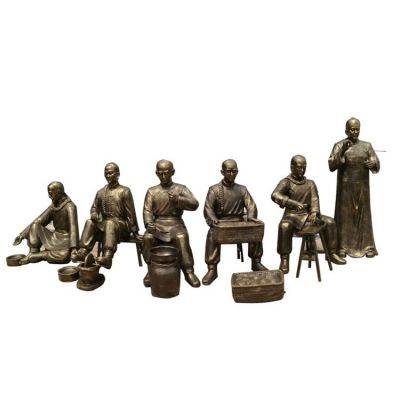 玻璃钢仿铜景观城市街道捻药制药的人物博鱼网页版