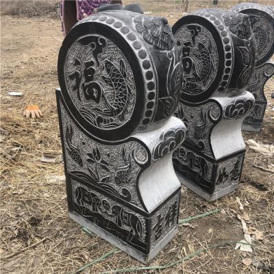 青石福字抱鼓石门墩