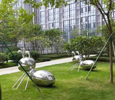 庭院观景区摆放可爱不锈钢蚂蚁博鱼网页版